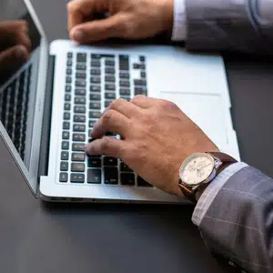 Guide to Finding and Opening the Easiest Online Bank Accounts